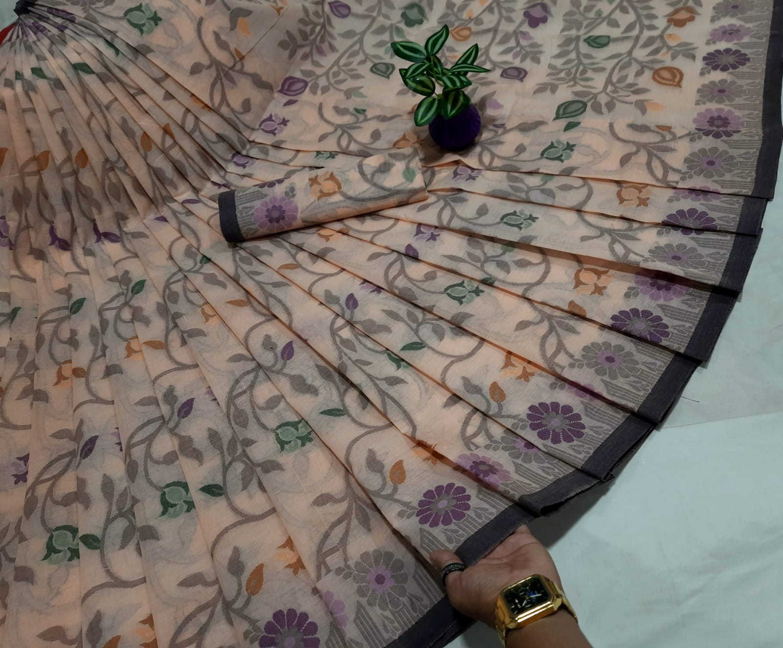 Mayaboti Suti Jamdani Saree(মায়াবতী সুতি জামদানী শাড়ি) - Image 2