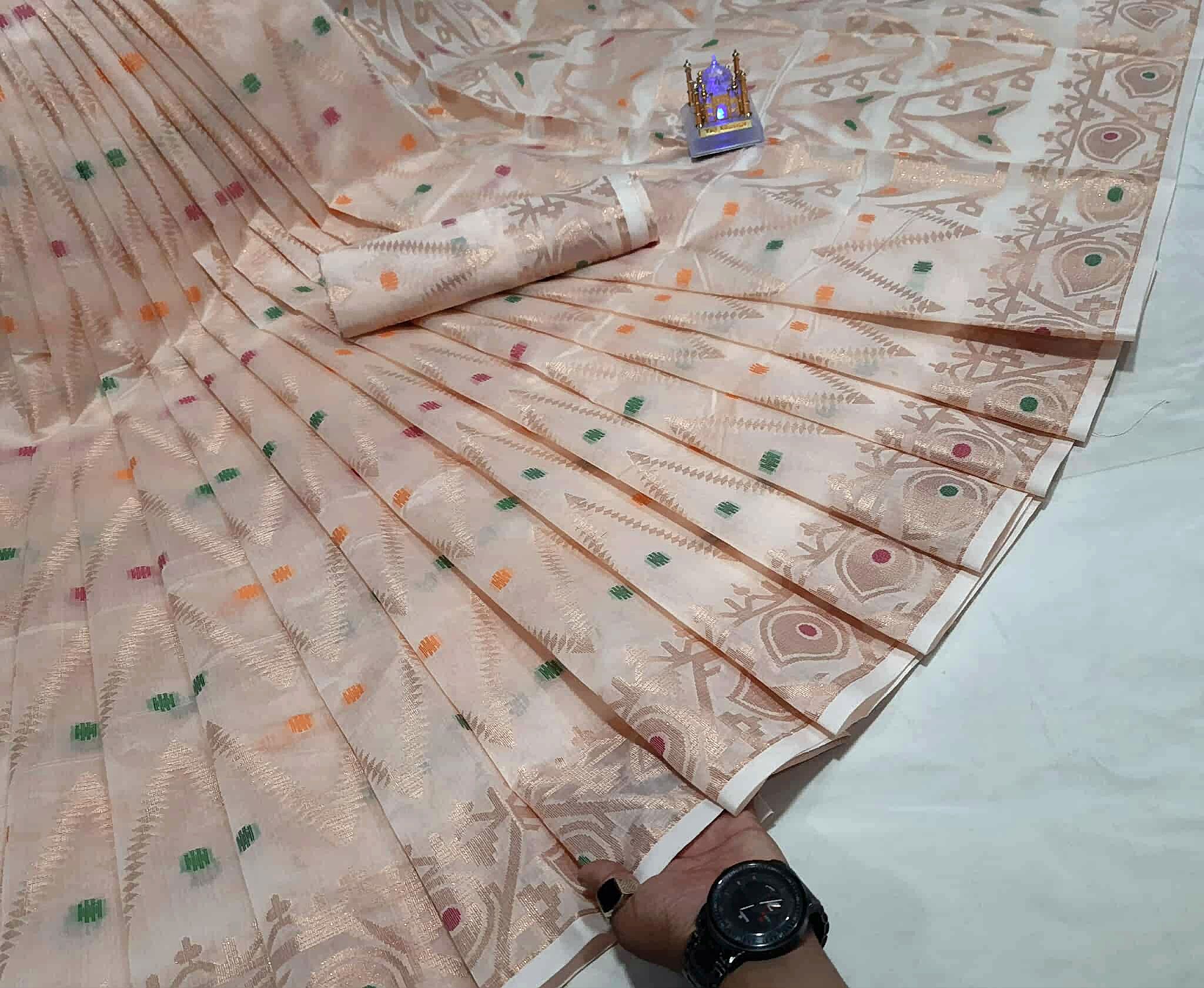 Nobonita Silk Jamdani Saree(নবনীতা সিল্ক জামদানী শাড়ি)