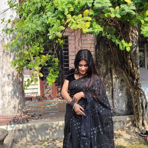 Kalo Jamdani Saree (কালো জামদানী শাড়ি)